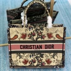 Christian Dior Shopping Bags